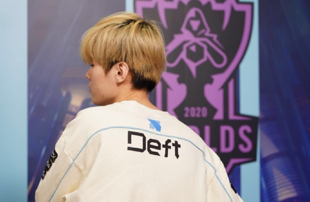 C9力克100T,Deft拿下关键大龙激烈交锋四强赛,留下经典瞬间 C9力克100T,Deft拿下关键大龙激烈交锋四强赛,留下经典瞬间