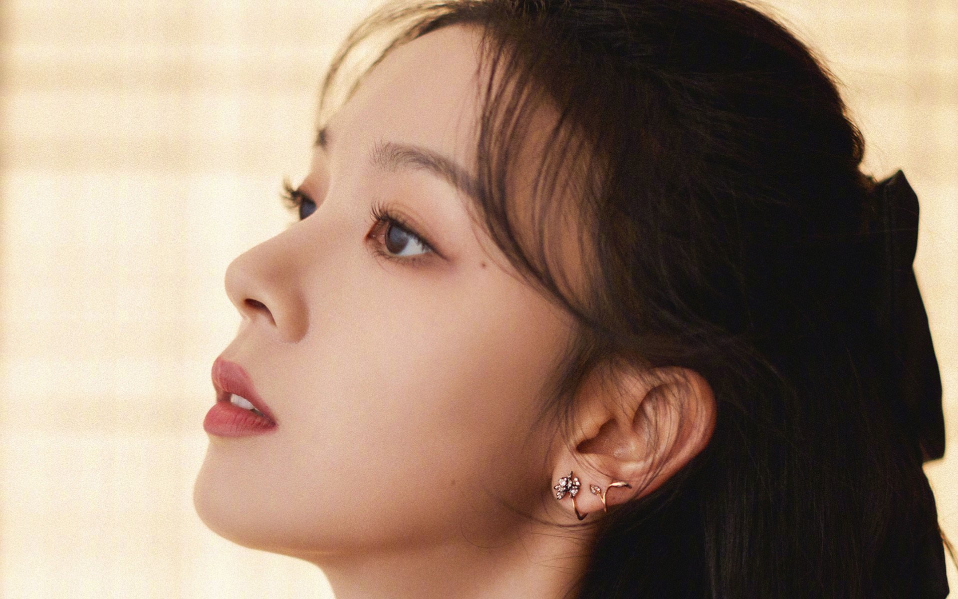 克莱狂飙三分雨+窒息防守!骑士攻防体系碾碎掘金夺冠热门光环