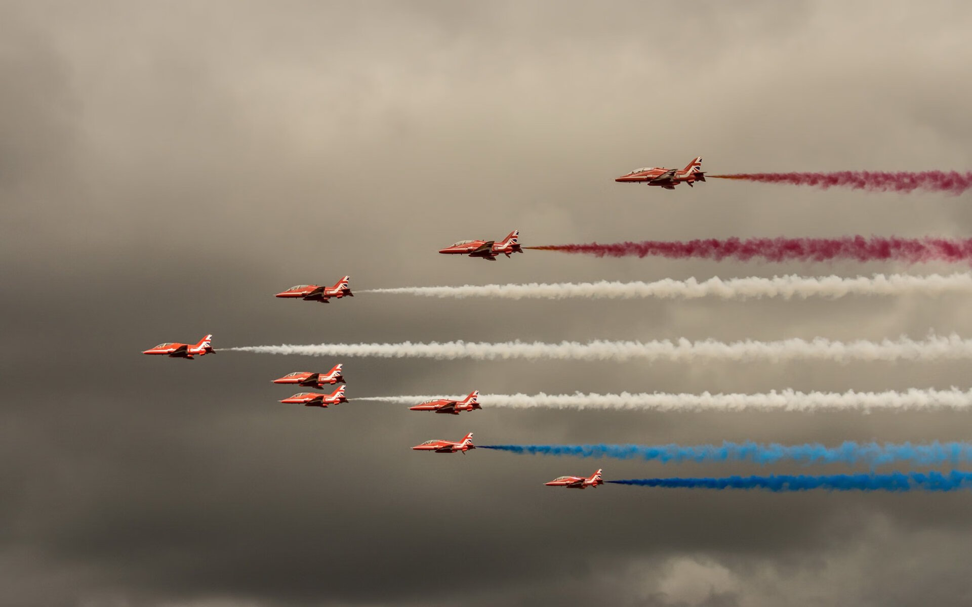 从步行者轻取辽宁到东契奇F1式接管,体育世界里的统治力美学